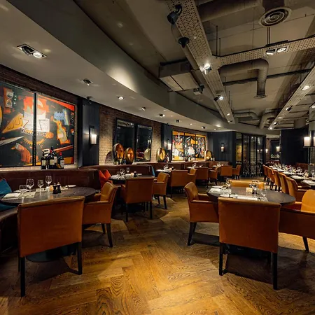 利兹达科他酒店 5* 利兹