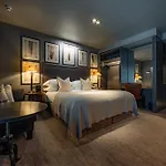 Hotel Dakota