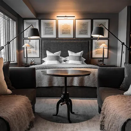 利兹达科他酒店