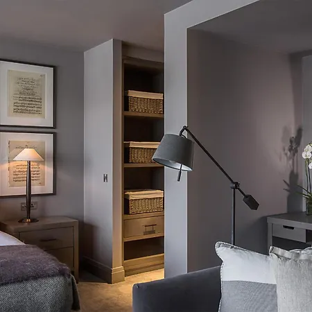 利兹达科他酒店 酒店