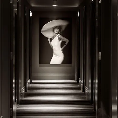Szálloda Dakota 5*