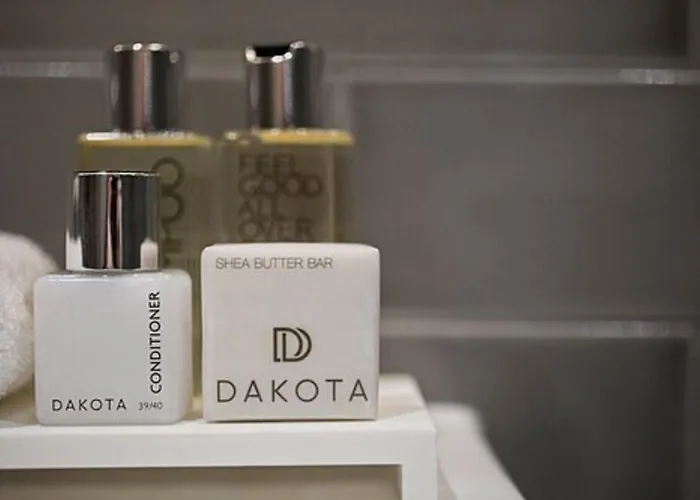 Dakota 5* Leeds (West Yorkshire)