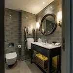 Dakota Otel 5*