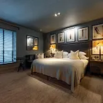 Dakota Otel 5*